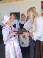 Wojew&oacute;dzki Konkurs Zespoł&oacute;w Śpiewaczych i Biesiadnych podczas tegorocznej Wiosny Kwiat&oacute;w przeszedł do historii jako wyjątkowe święto muzyki, tradycji i wsp&oacute;lnej radości!